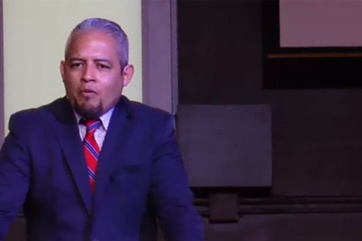 Pastor Gabriel Minjares Iglesia Verdad en Amor Centro Familiar Cristiano
